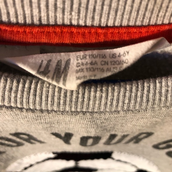 H&M - Kids SweatShirt - Picture 2 of 2